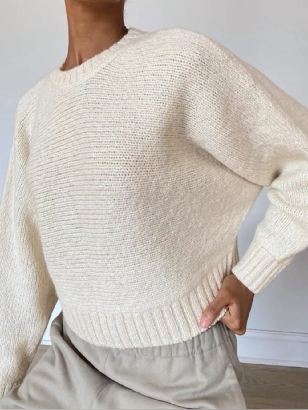 Aritzia Group By Babaton 100% Alpaca Sweater